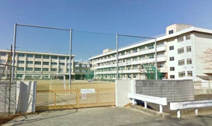 岡山市立芳明小学校(小学校)まで707m エレガンス西市　E