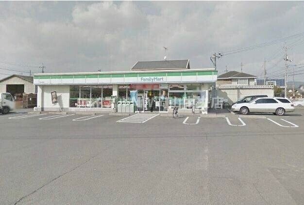 ファミリーマート岡山兼基店(コンビニ)まで532m プラムグランデ