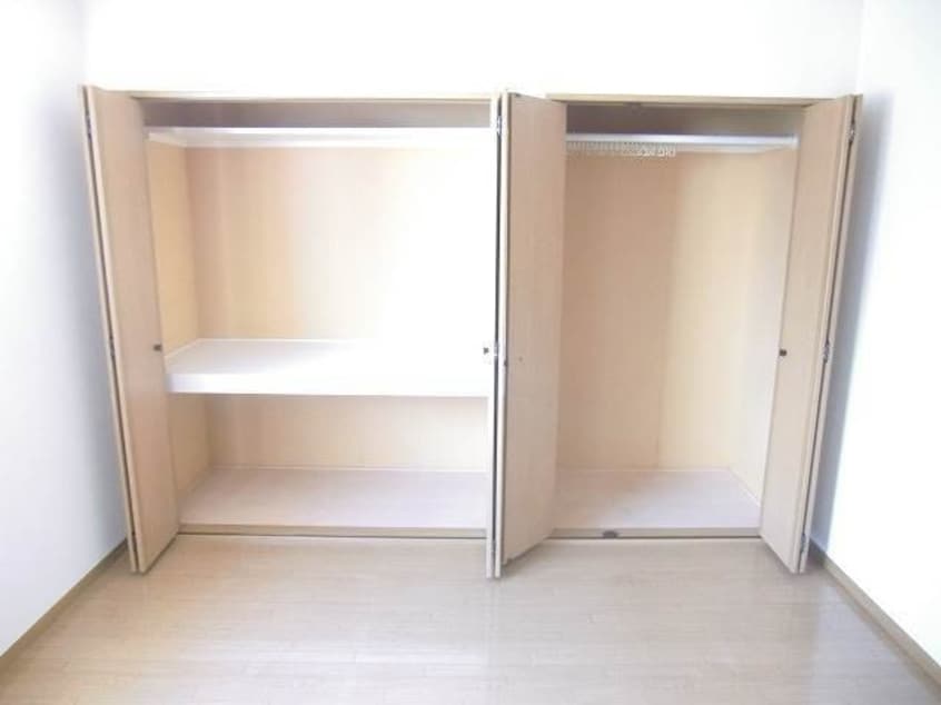  コーポラス板野　Ｂ