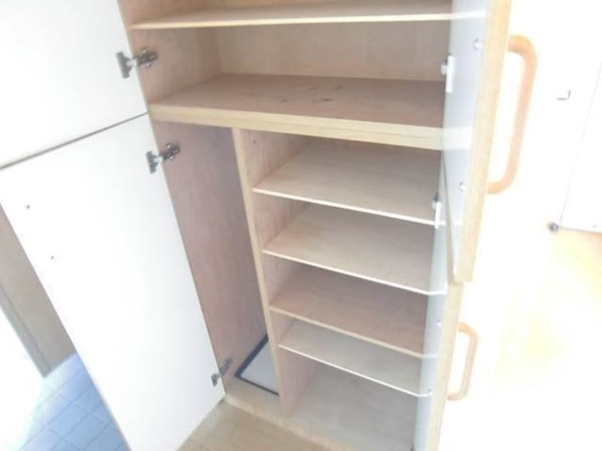  コーポラス板野　Ｂ