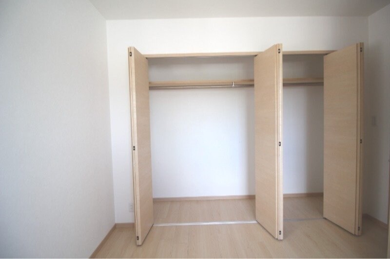  南輝メゾネット