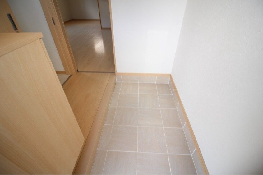  南輝メゾネット