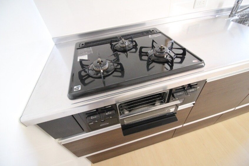  南輝メゾネット