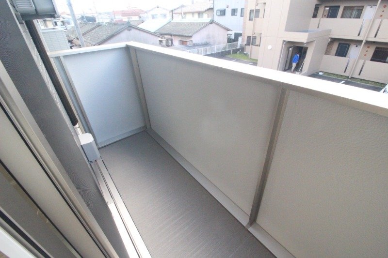  マーメゾン新福