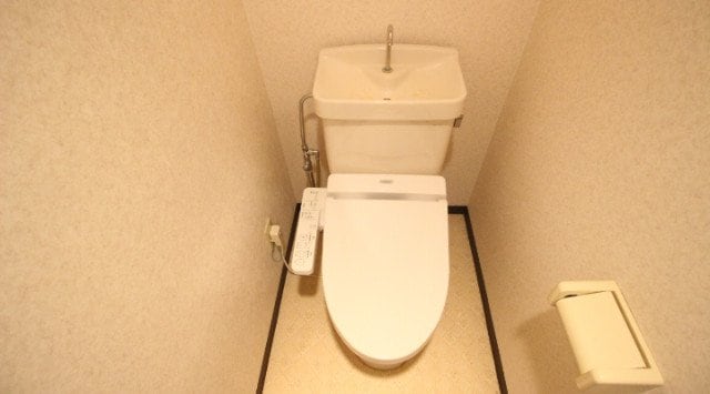  アンブシュール京橋