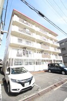 奥田パークハイツの外観