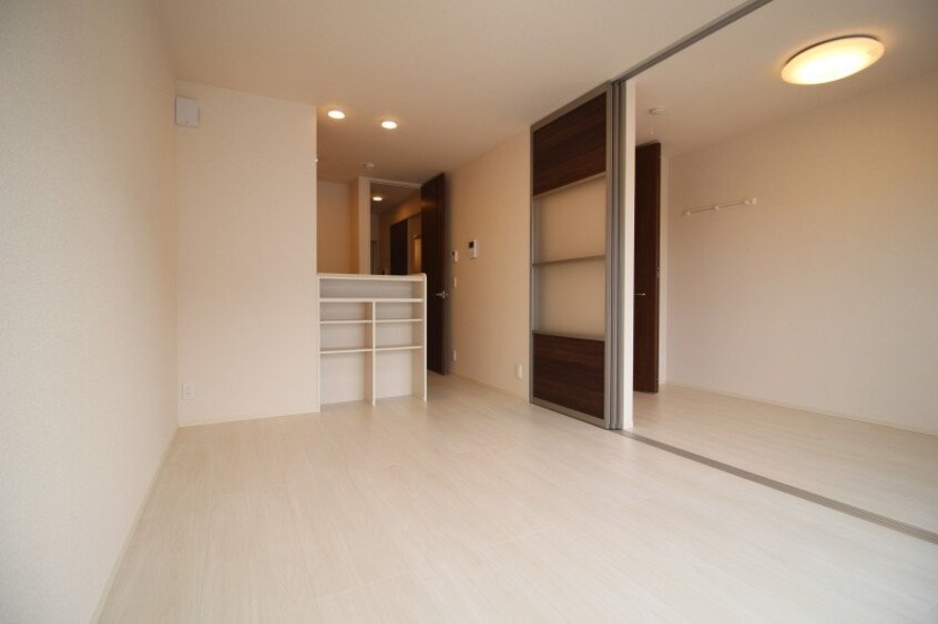  D-room浜野