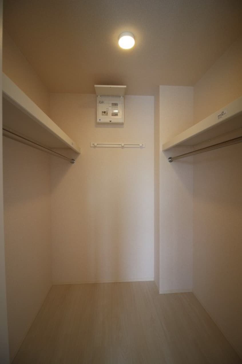  D-room浜野