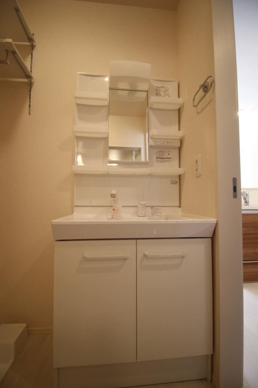  D-room浜野