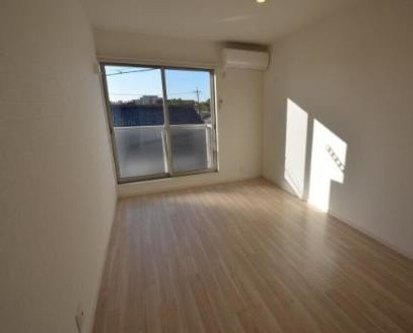  レイールプラス