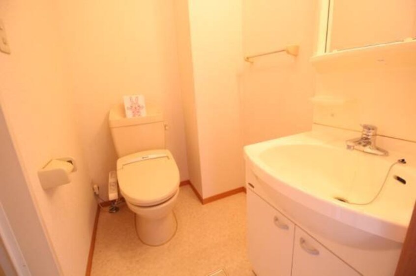  ドミトリー赤井