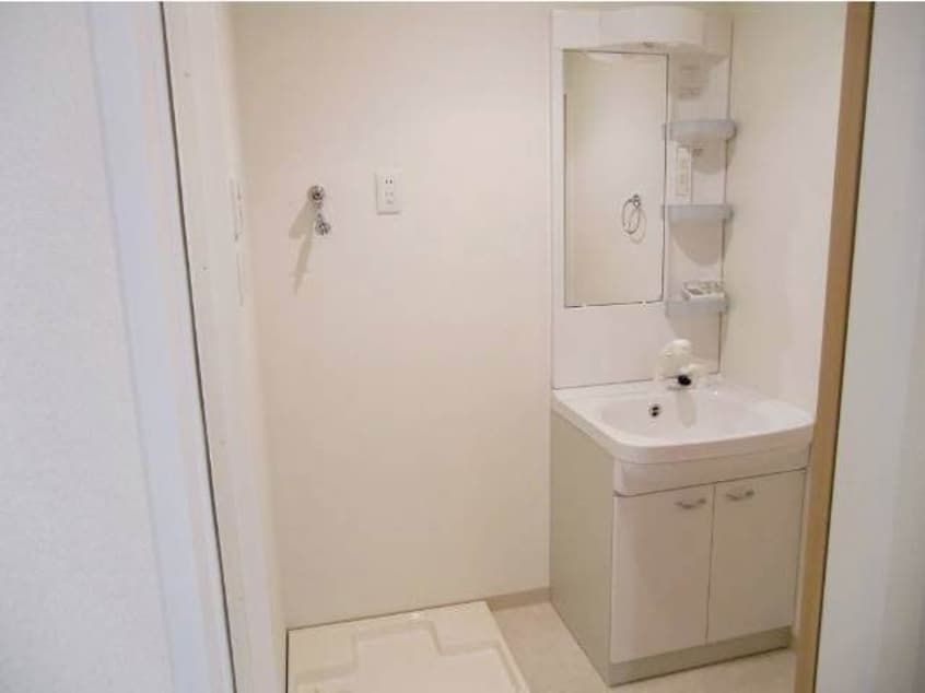  セレ　グレージュ