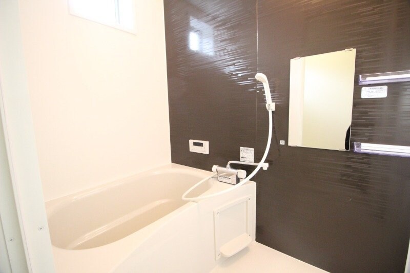  プティーシュシュ庭瀬北　北棟