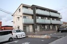 プリティーウーマンA棟の外観