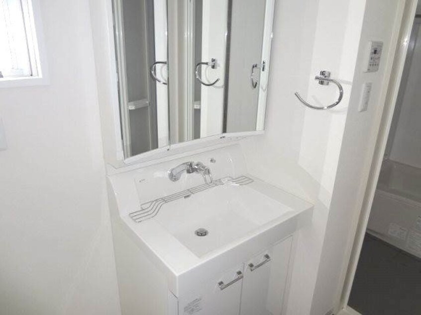 シャンプードレッサー アルファレガロ岡山駅前