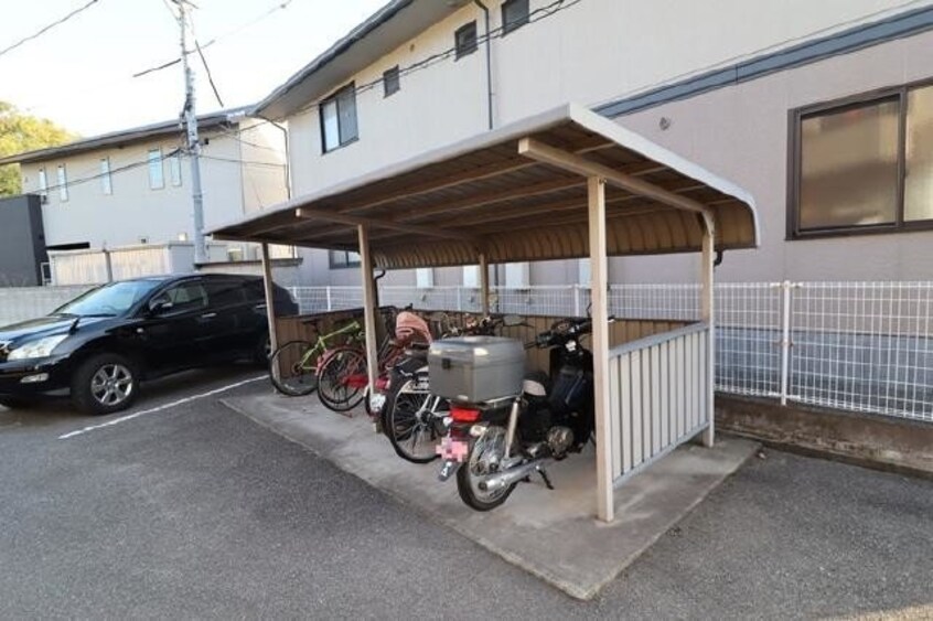  メゾンプリネール　Ａ棟