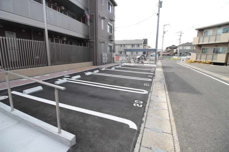 ベルグラース新保弐番館