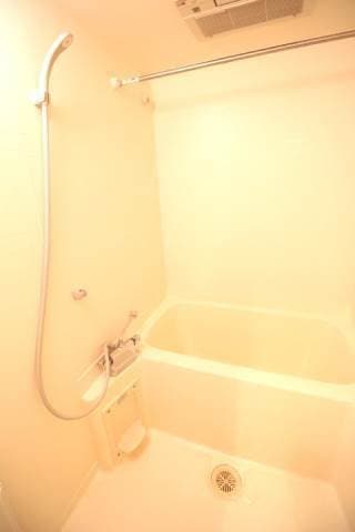  カーサフィオーレ西市駅前