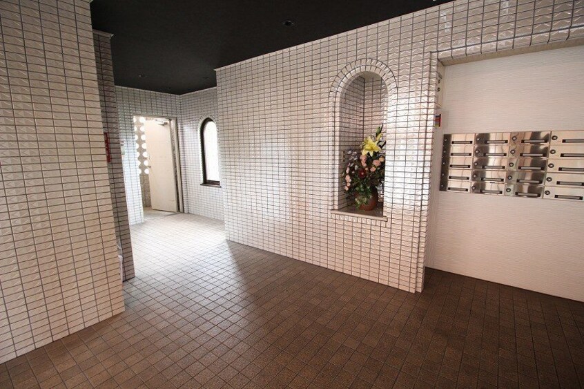 エントランス ハイツセイコー壱番館