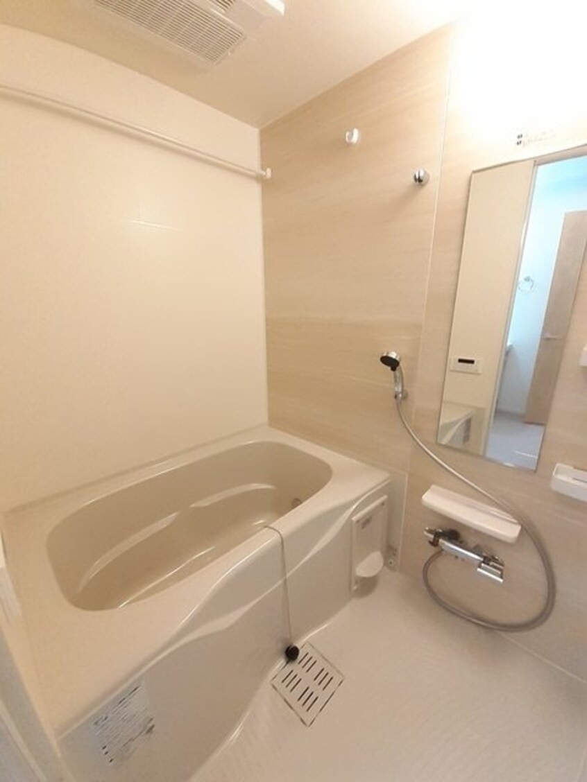  サンシャインヒルズ