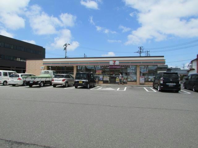 セブンイレブン新潟城所インター店(コンビニ)まで596m ミルキータウン城所　Ⅱ