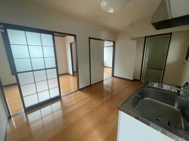  ハイツあさひ　B