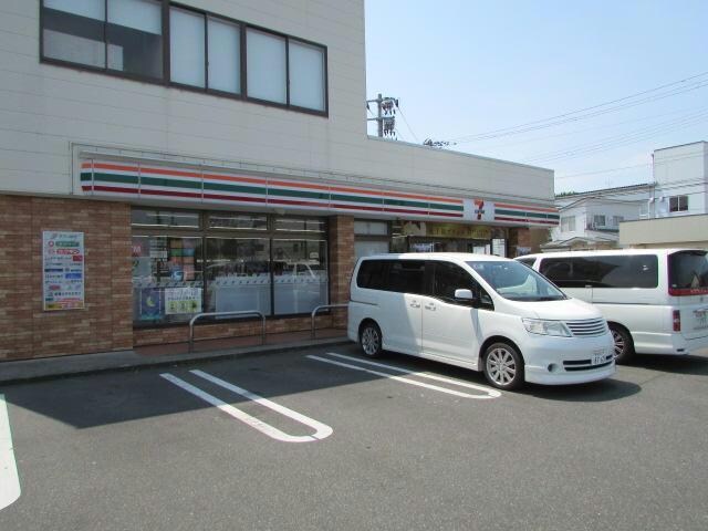 セブンイレブン新潟弁天橋通店(コンビニ)まで713m タウンエクセル　Ｂ