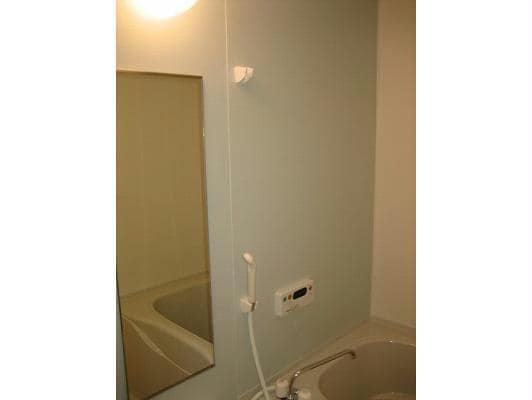  ベル　パラダイスＢ