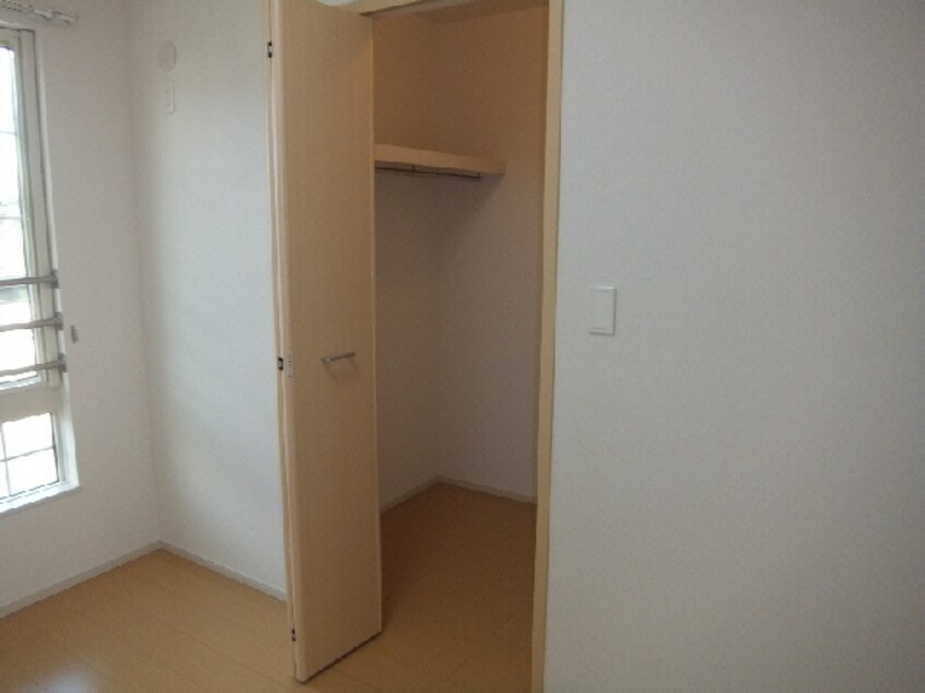 サンプラザ荻川