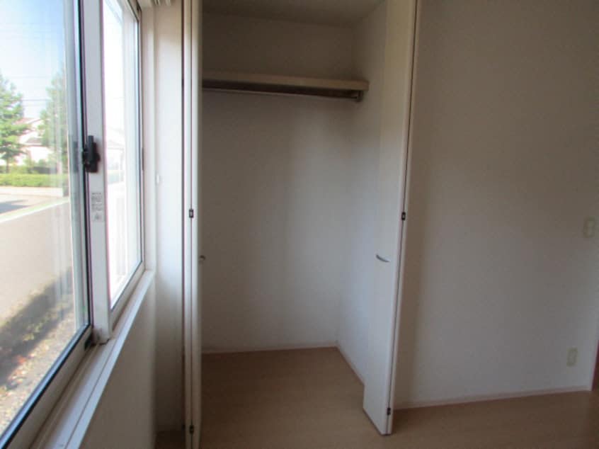 収納 グランシャリオあおば　A