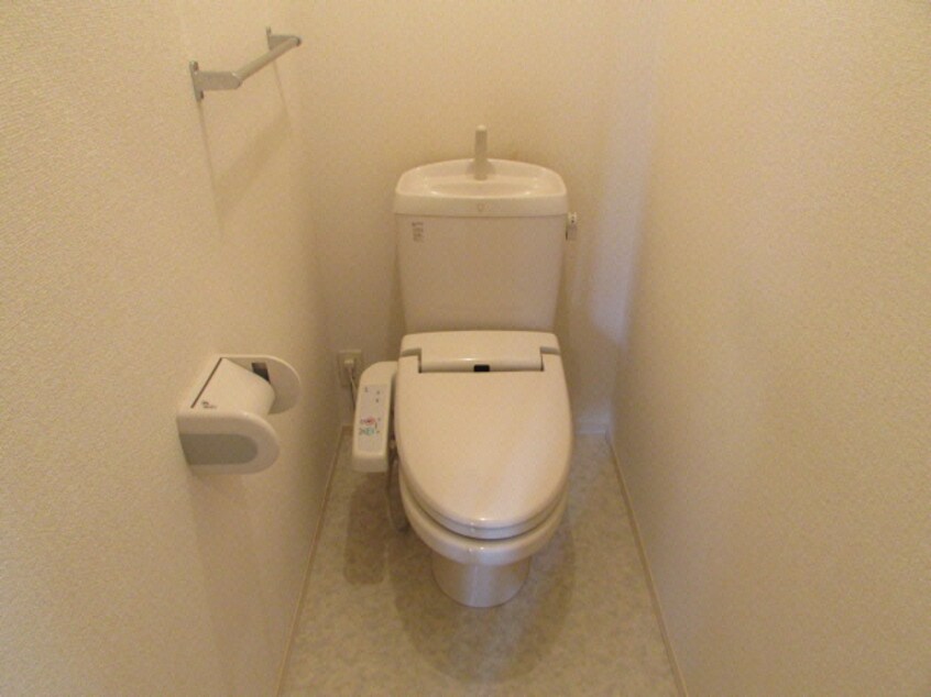 トイレ グランシャリオあおば　A