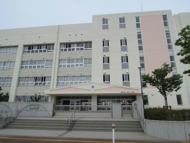 新潟市立荻川小学校(小学校)まで103m グランシャリオあおば　A