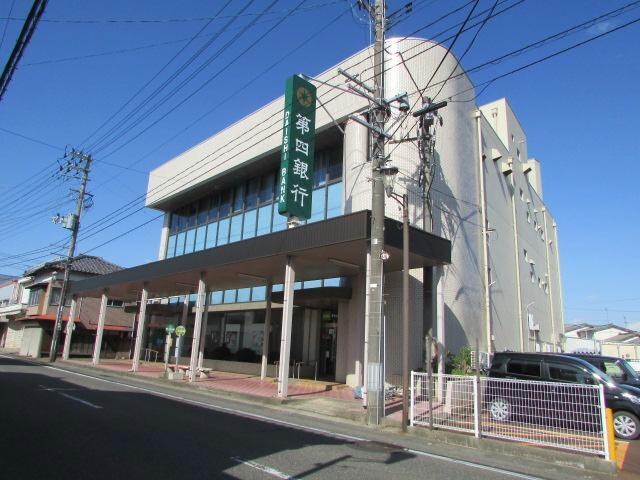 第四銀行亀田支店(銀行)まで926m ラ・ヴィ・エン・ローズ