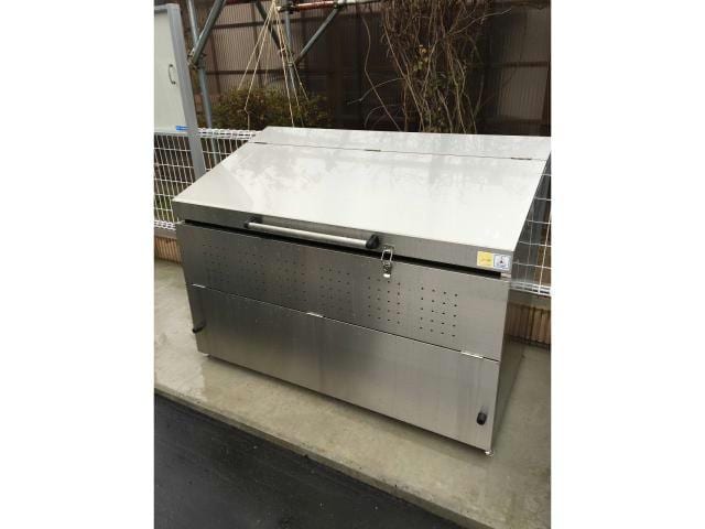  メゾン　レーヴ荻島