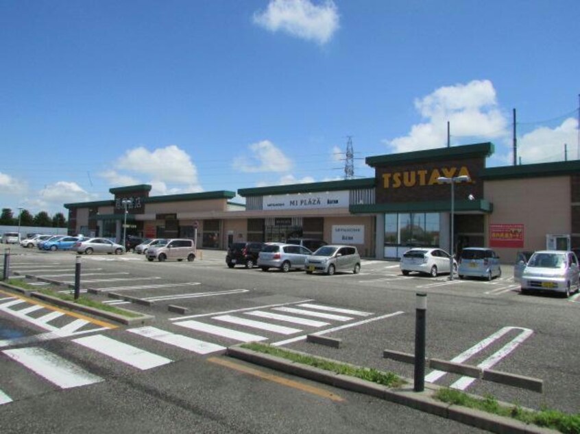 フレスポ横越(ショッピングセンター/アウトレットモール)まで1234m サンガーデン茜ヶ丘Ａ