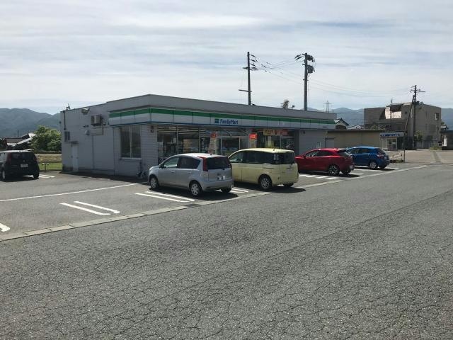 ファミリーマート阿賀野保田店(コンビニ)まで635m ウインドアヴェニューアカイダB