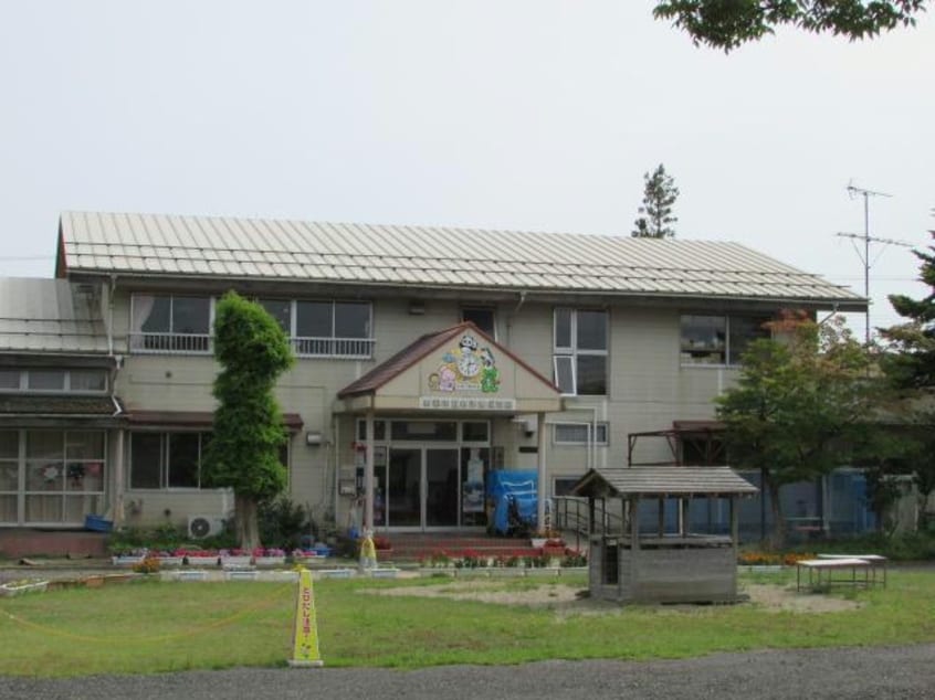 新潟市立新津東保育園(幼稚園/保育園)まで459m Charme（シャルム）