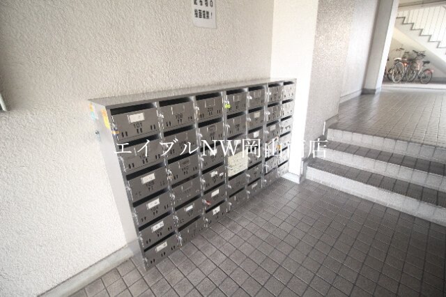  山陽本線（中国）/岡山駅 バス35分福富西二丁目下車:停歩9分 3階 築48年