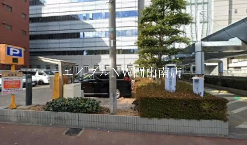 岡山市役所北区役所北区中央福祉事務所地域こども相談センター(役所)まで915m 宇野線<宇野みなと線>/大元駅 徒歩8分 3階 築4年