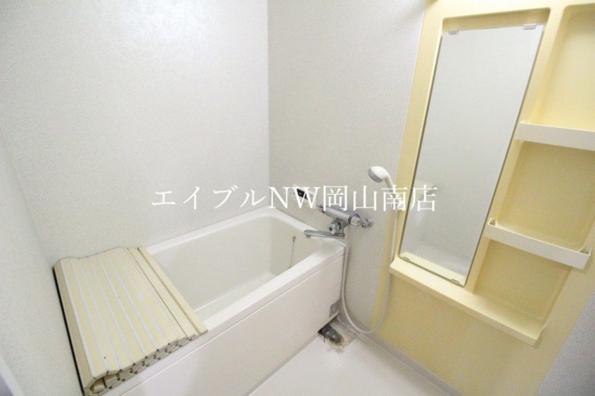  宇野線<宇野みなと線>/備前西市駅 徒歩35分 3階 築29年