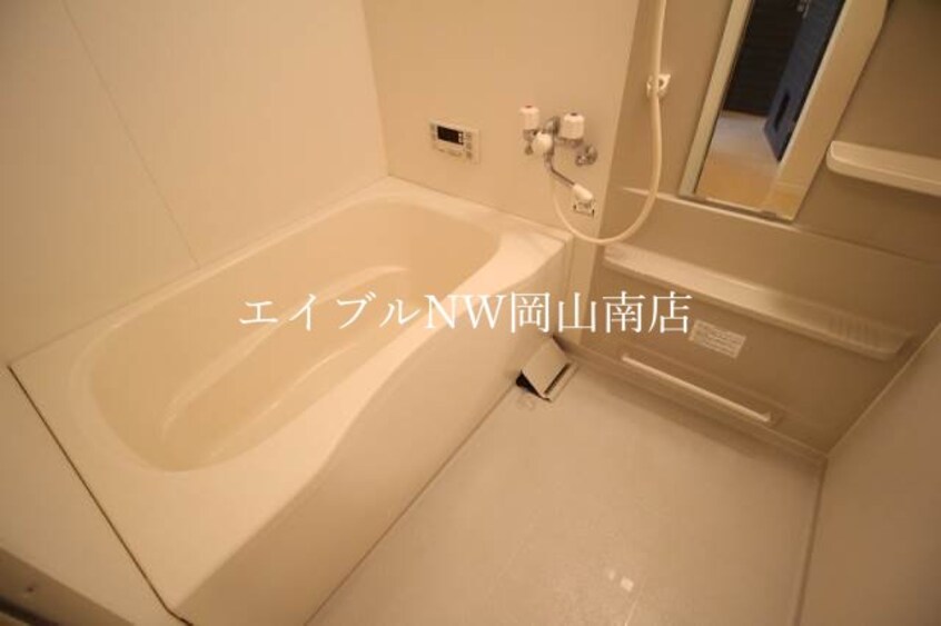  岡山市電東山本線<岡山電気軌道>/東山・おかでんミュージアム駅 徒歩27分 2階 築18年