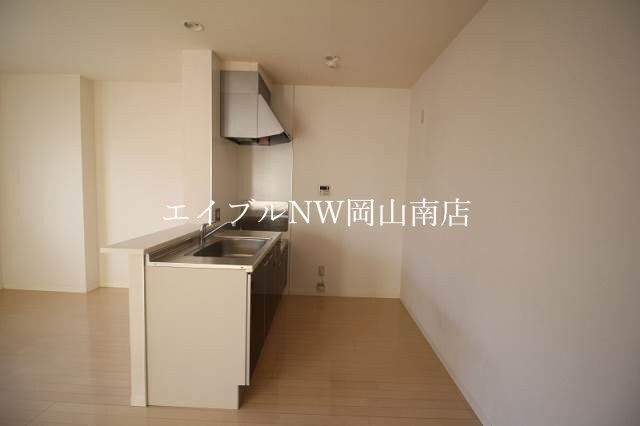  岡山市電東山本線<岡山電気軌道>/東山・おかでんミュージアム駅 徒歩27分 2階 築18年