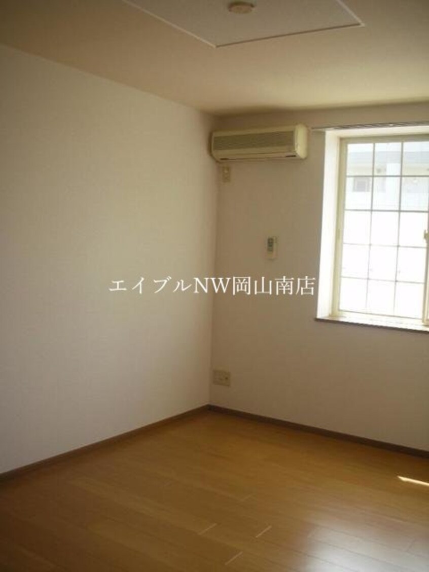  宇野線<宇野みなと線>/備前西市駅 徒歩32分 1階 築23年