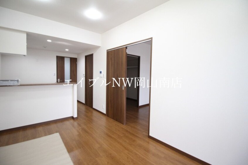  岡山市電清輝橋線<岡山電気軌道>/清輝橋駅 徒歩10分 7階 築7年