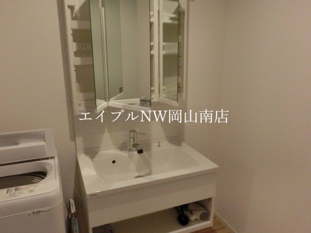  岡山市電清輝橋線<岡山電気軌道>/清輝橋駅 徒歩48分 2階 築7年