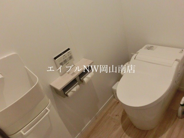  岡山市電清輝橋線<岡山電気軌道>/清輝橋駅 徒歩48分 2階 築7年