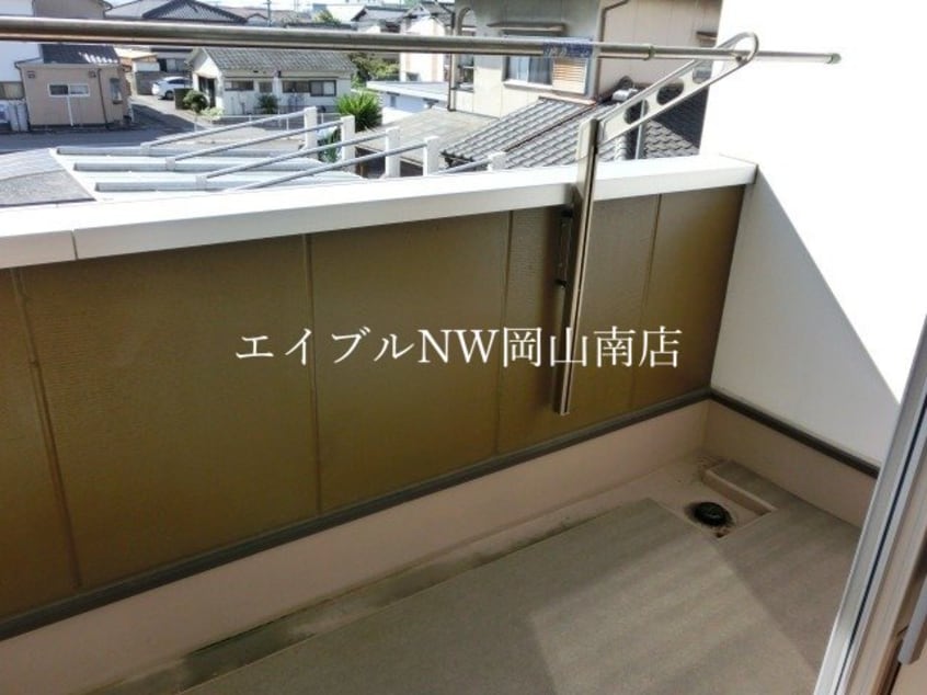  岡山市電清輝橋線<岡山電気軌道>/清輝橋駅 徒歩48分 2階 築7年