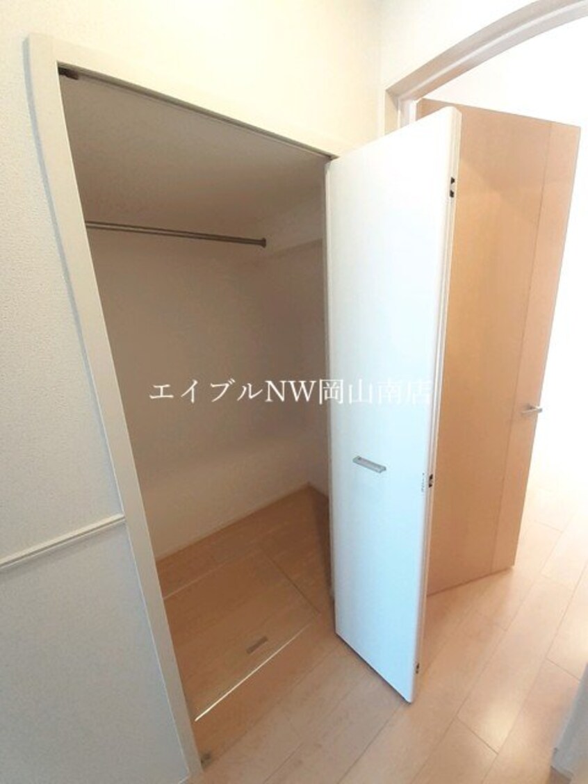  宇野線<宇野みなと線>/備前西市駅 徒歩37分 1階 築8年