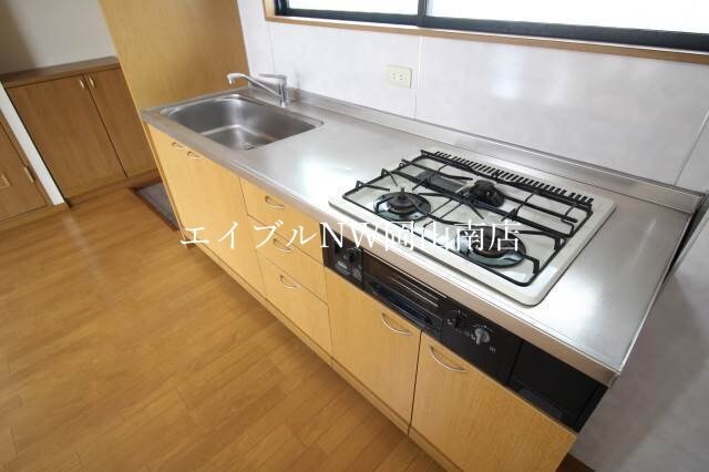  岡山市電清輝橋線<岡山電気軌道>/清輝橋駅 徒歩40分 3階 築26年