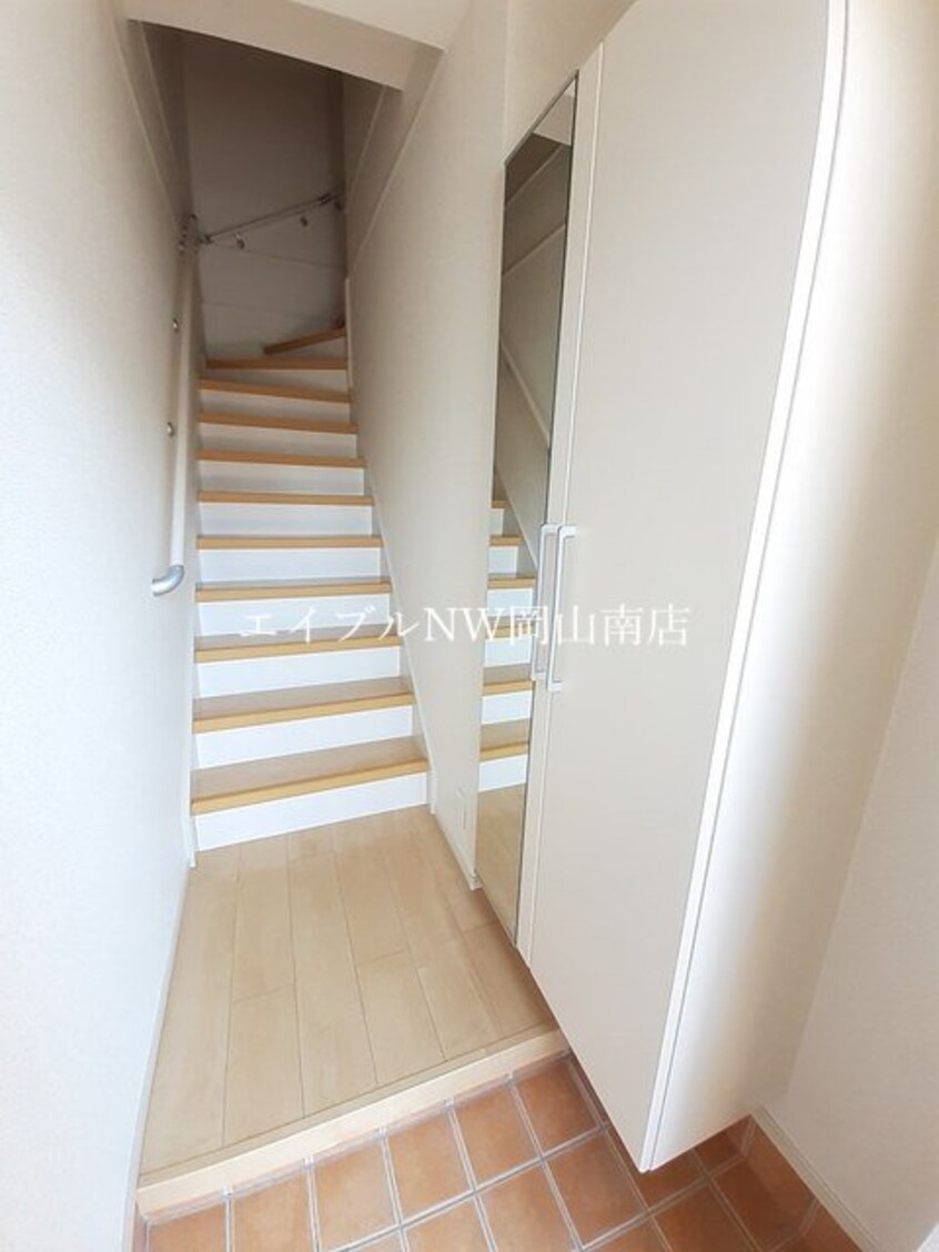  瀬戸大橋線/植松駅 徒歩15分 2階 築9年